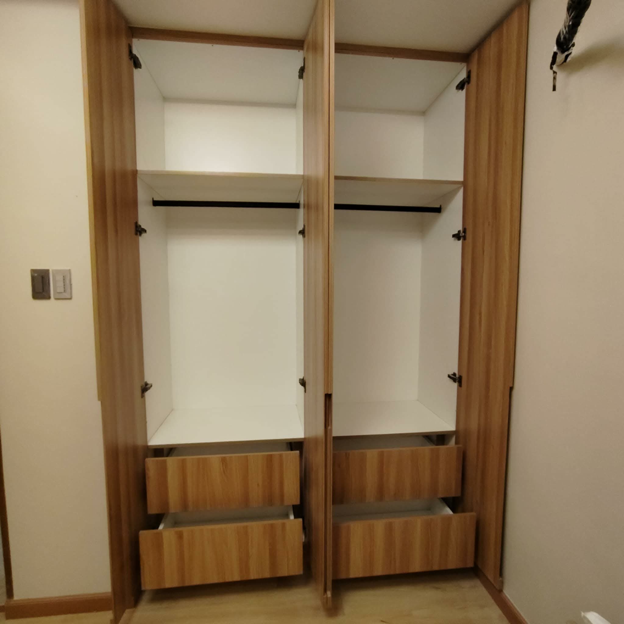 Blue kitchen with white backsplash