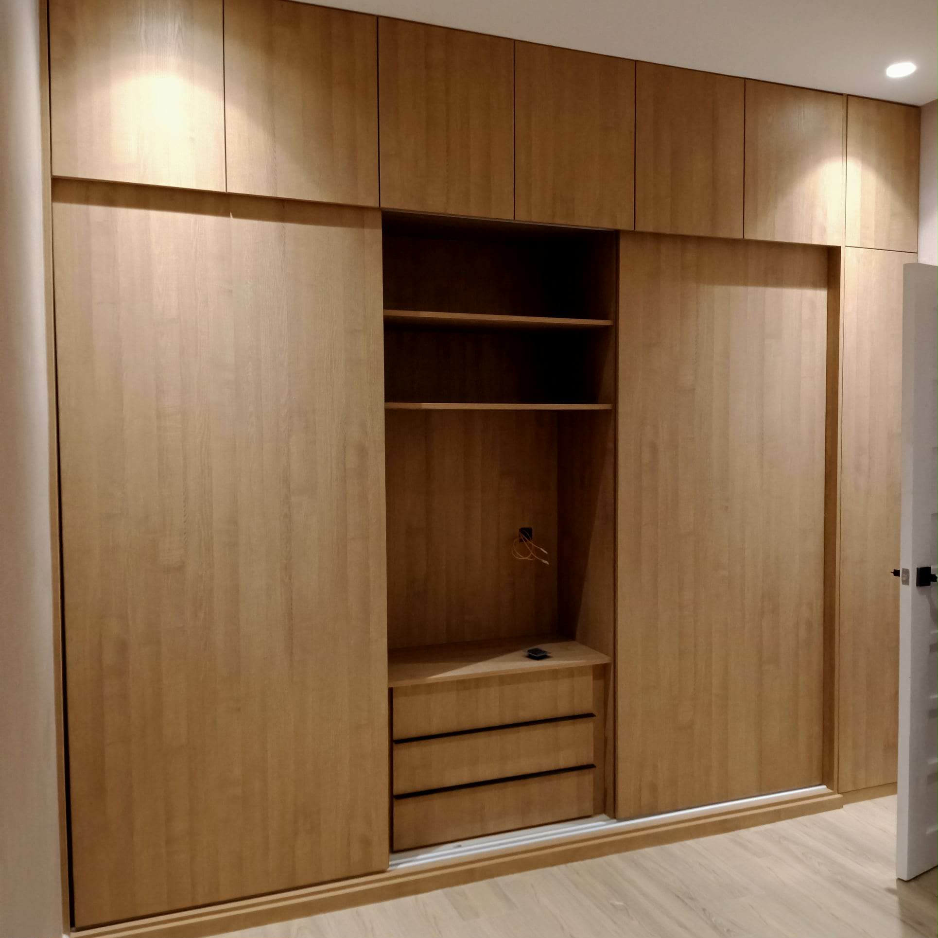 Blue kitchen with white backsplash
